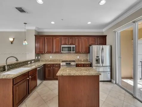 2891 S Greenleaf Circle Boynton Beach FL 33426