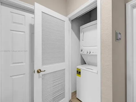 2891 S Greenleaf Circle Boynton Beach FL 33426