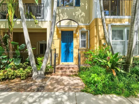 2891 S Greenleaf Circle Boynton Beach FL 33426