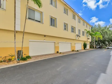 2891 S Greenleaf Circle Boynton Beach FL 33426