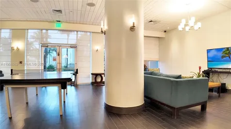3901 S Ocean Drive Hollywood FL 33019