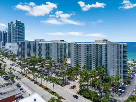 3901 S Ocean Drive Hollywood FL 33019