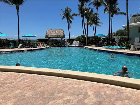 3901 S Ocean Drive Hollywood FL 33019