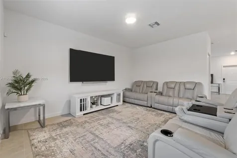 11903 SW 241st Street Homestead FL 33032