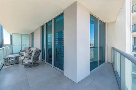 1100 S Miami Avenue Miami FL 33130