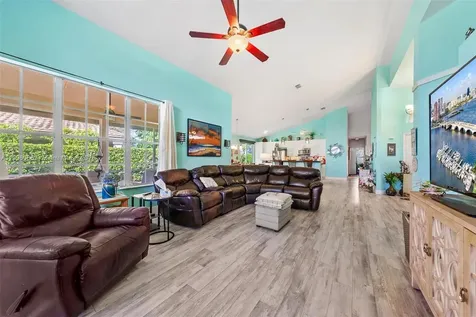 12960 Oak Knoll Drive Palm Beach Gardens FL 33418