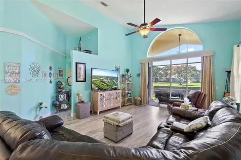 12960 Oak Knoll Drive Palm Beach Gardens FL 33418