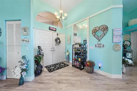 12960 Oak Knoll Drive Palm Beach Gardens FL 33418