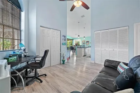 12960 Oak Knoll Drive Palm Beach Gardens FL 33418