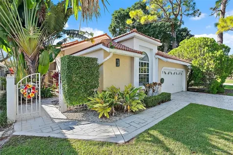 12960 Oak Knoll Drive Palm Beach Gardens FL 33418
