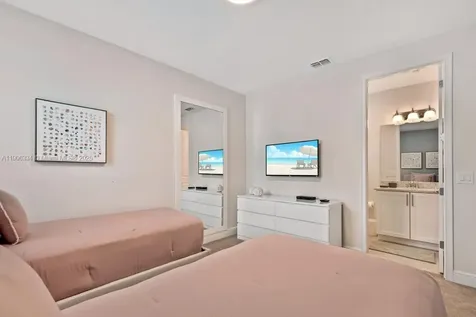 7700 Fairfax Kissimmee FL 34747