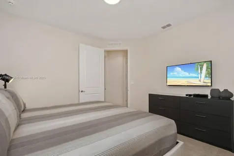 7700 Fairfax Kissimmee FL 34747