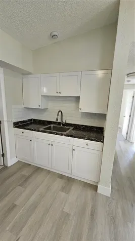 4630 SW 36th Street West Park FL 33023