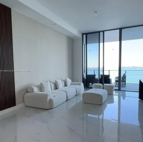 700 NE 24 Miami FL 33137