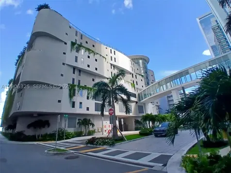 700 NE 24 Miami FL 33137