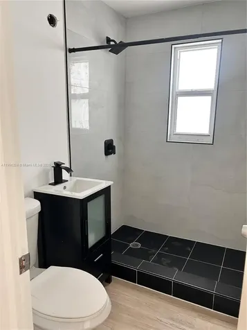 7207 Bay Drive Miami Beach FL 33141