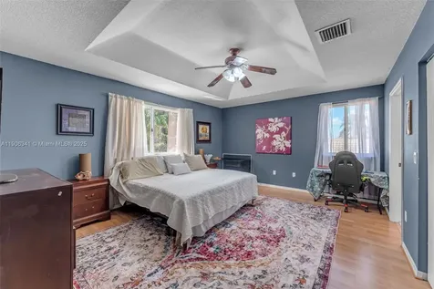 21500 SW 88th Avenue Cutler Bay FL 33189