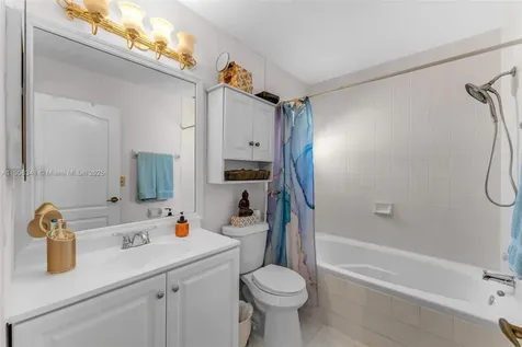 21500 SW 88th Avenue Cutler Bay FL 33189