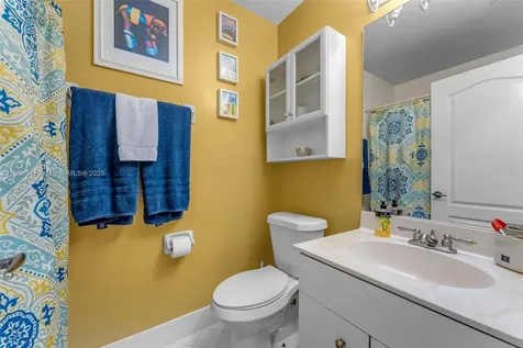 21500 SW 88th Avenue Cutler Bay FL 33189