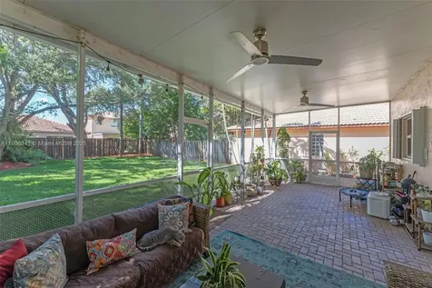 21500 SW 88th Avenue Cutler Bay FL 33189