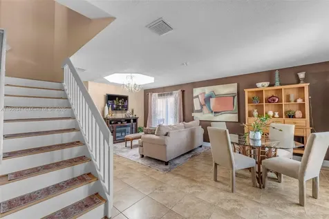 21500 SW 88th Avenue Cutler Bay FL 33189