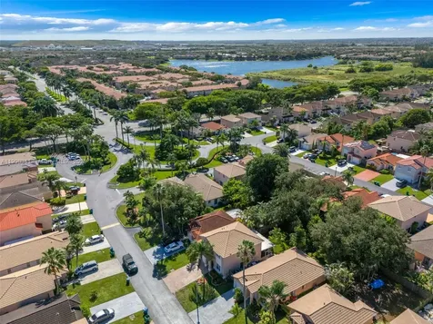 21500 SW 88th Avenue Cutler Bay FL 33189