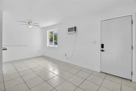 1864 NW 28th Street Miami FL 33142