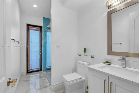 2085 Keystone Boulevard North Miami FL 33181