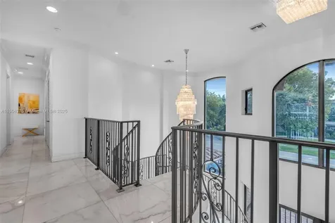 2085 Keystone Boulevard North Miami FL 33181