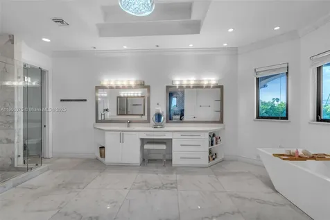 2085 Keystone Boulevard North Miami FL 33181