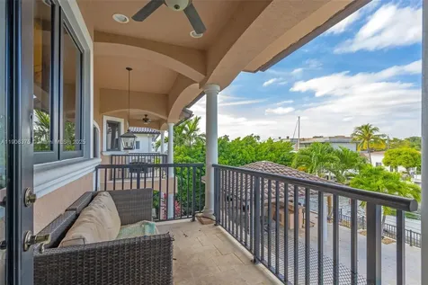 2085 Keystone Boulevard North Miami FL 33181