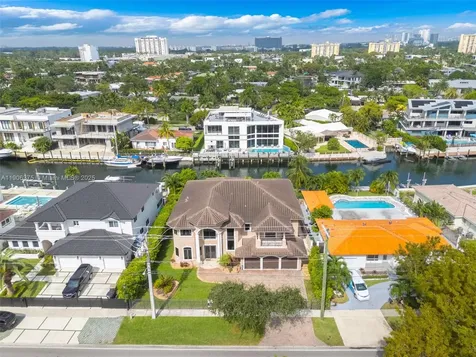 2085 Keystone Boulevard North Miami FL 33181