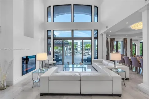 2085 Keystone Boulevard North Miami FL 33181