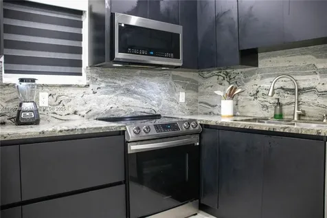 295 NE 150th Street Miami FL 33161