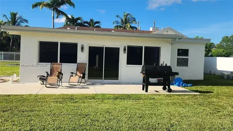 295 NE 150th Street Miami FL 33161