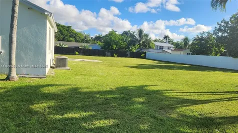 295 NE 150th Street Miami FL 33161