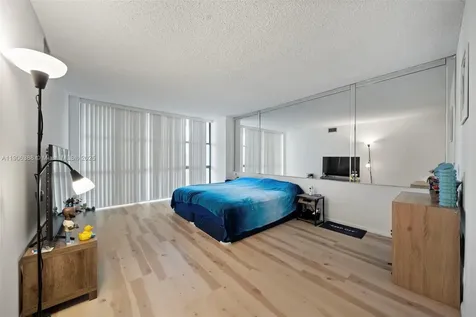 800 Parkview Drive Hallandale Beach FL 33009