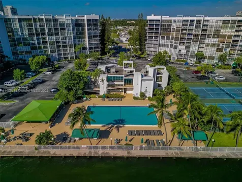 800 Parkview Drive Hallandale Beach FL 33009