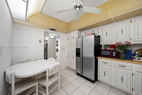 800 Parkview Drive Hallandale Beach FL 33009
