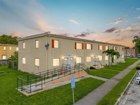 427 NW 84th Terrace Miami FL 33150