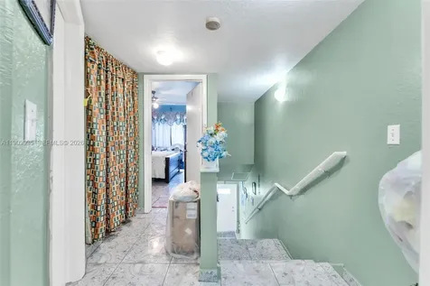 427 NW 84th Terrace Miami FL 33150