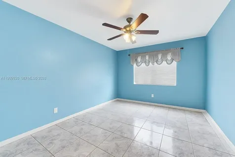 427 NW 84th Terrace Miami FL 33150