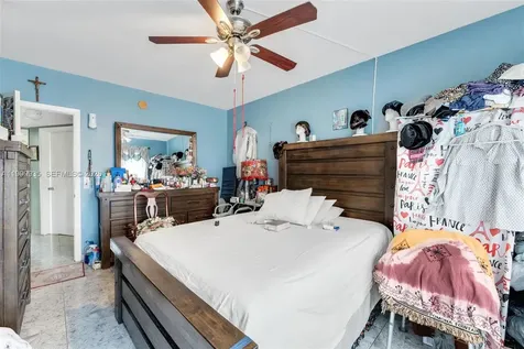 427 NW 84th Terrace Miami FL 33150