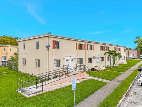 427 NW 84th Terrace Miami FL 33150