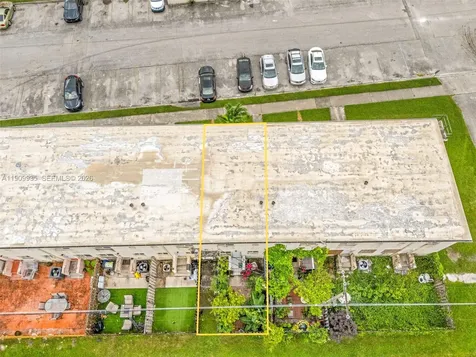 427 NW 84th Terrace Miami FL 33150