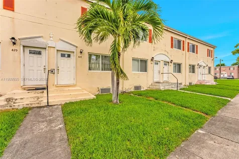 427 NW 84th Terrace Miami FL 33150
