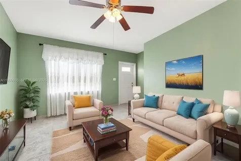 427 NW 84th Terrace Miami FL 33150