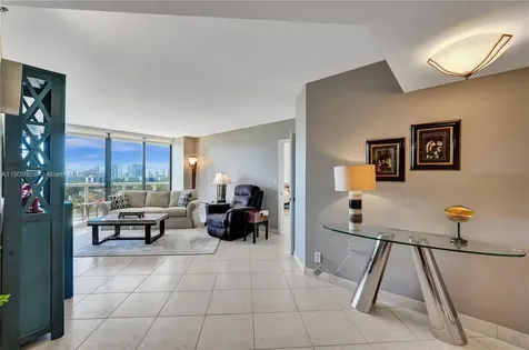 3600 Yacht Club Drive Aventura FL 33180