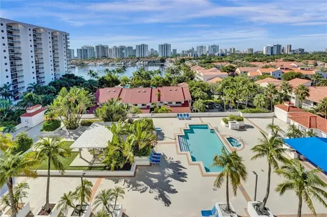 3600 Yacht Club Drive Aventura FL 33180
