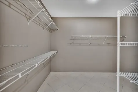 3600 Yacht Club Drive Aventura FL 33180